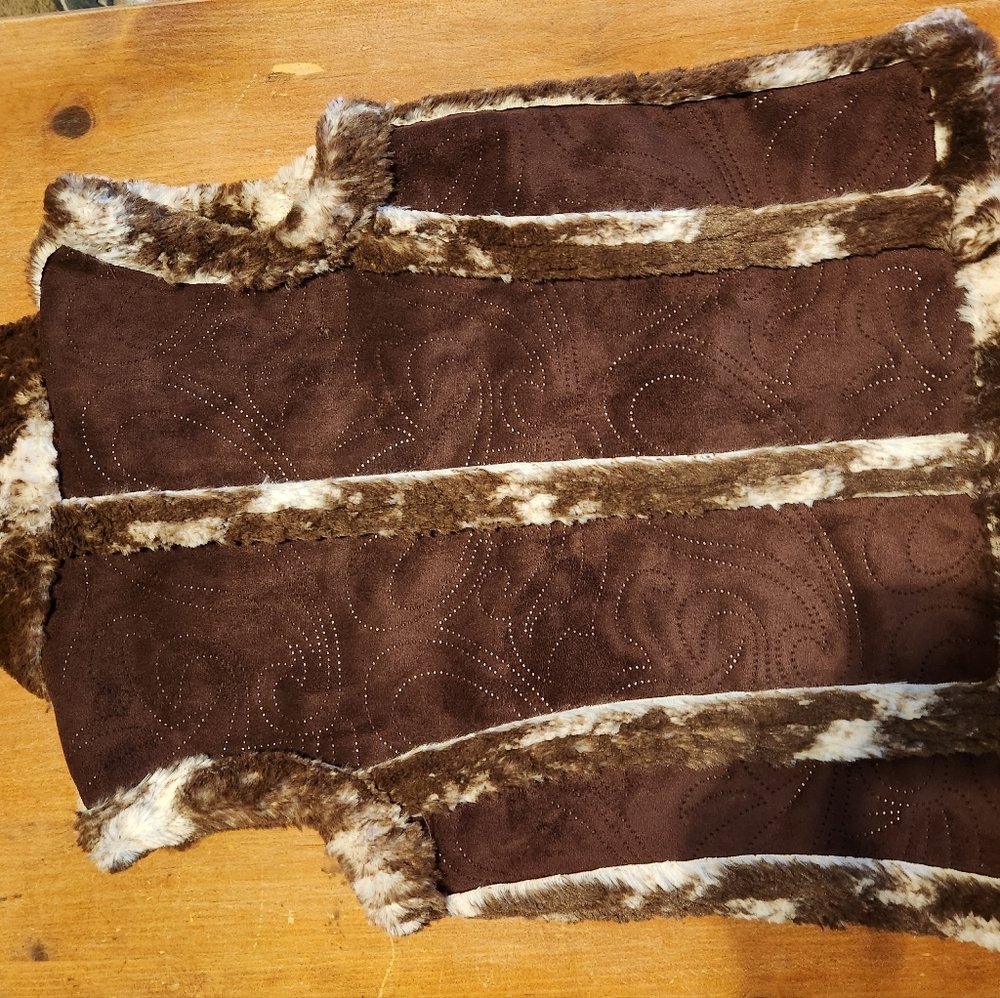 Reversible Ariat cow print vest